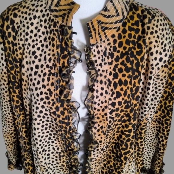 Chic Leopard Print Women's Blazer - Picture 5 of 9